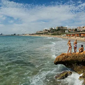 tarragona-ciudad-el-serrallo-ap-3.top-hotels-tarragona.com/